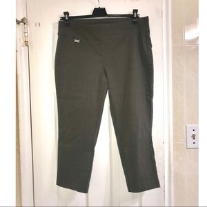 Alfani Petite Capri Trousers